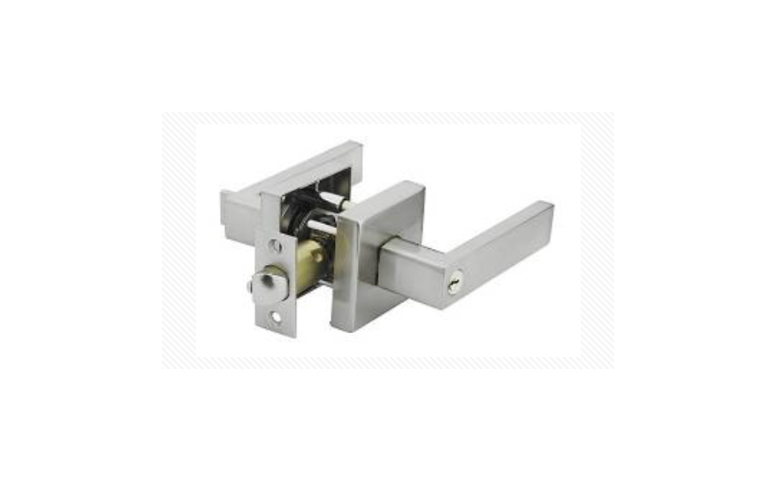 Gordon Square Entrance Lever Lock Handle